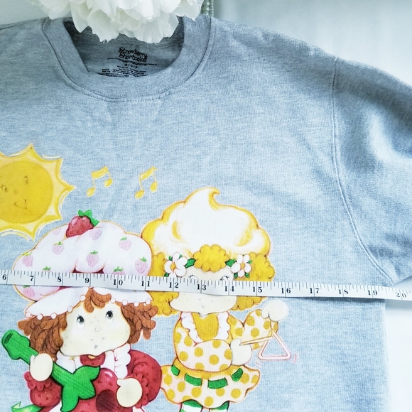 NEW Strawberry Shortcake Sweatshirt Strawberry Shortcake Lemon Meringue Print S - Picture 8 of 9